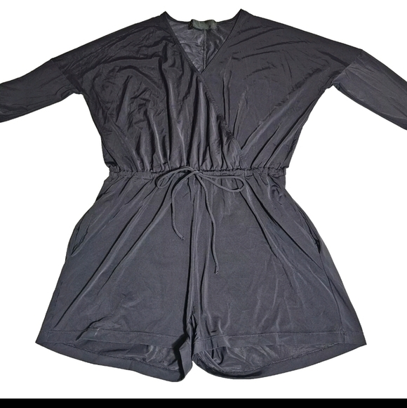 Kardashian Kollection Black Longsleeve Sexy Flowy Summer Medium Romper Jumpsuit - Picture 5 of 14